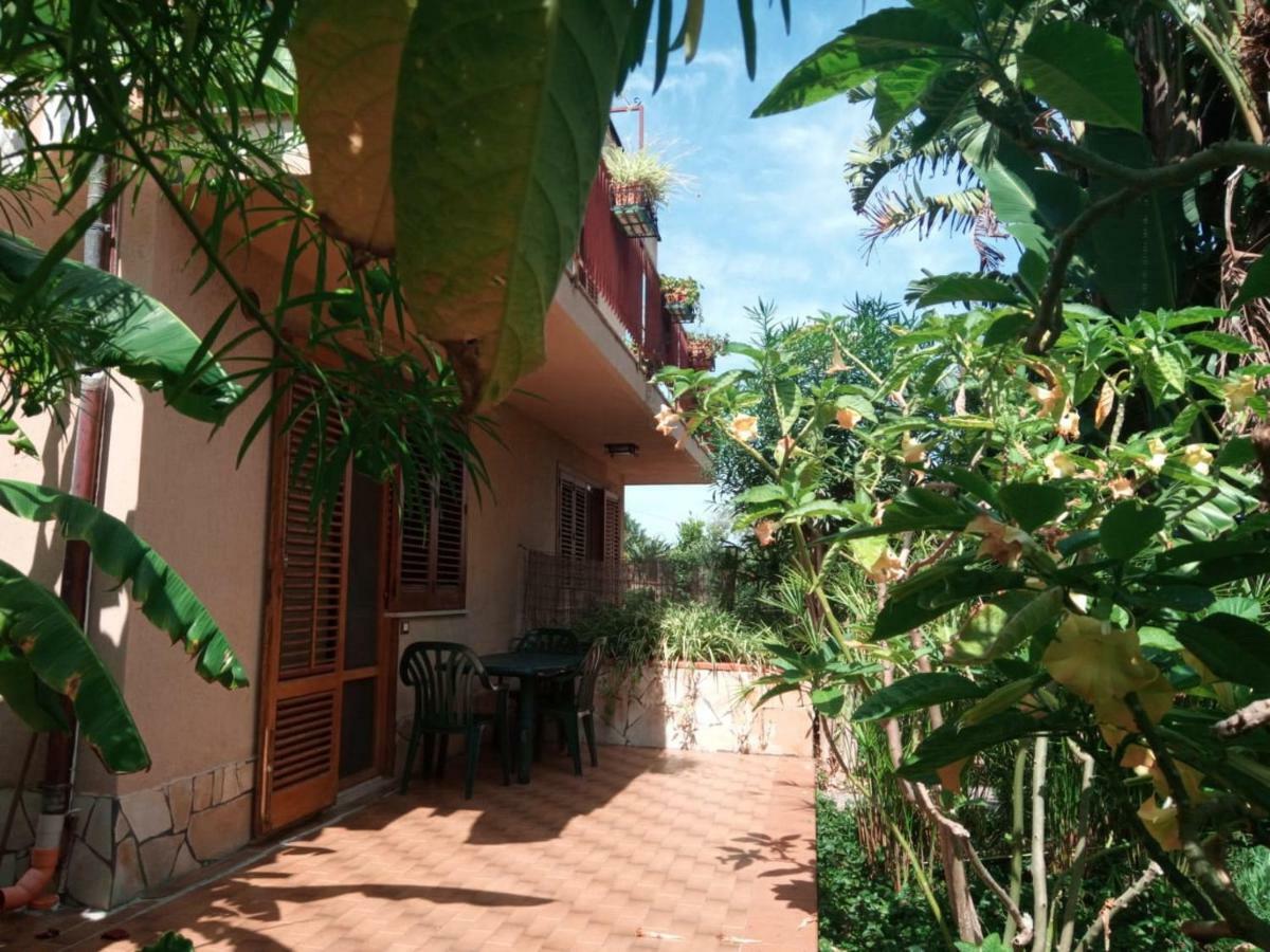 تْشيفالو Stanza In Villa Con Giardino Vista Mare المظهر الخارجي الصورة